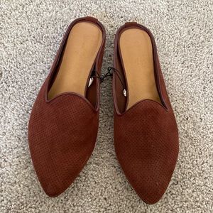 Brand new universal thread mules